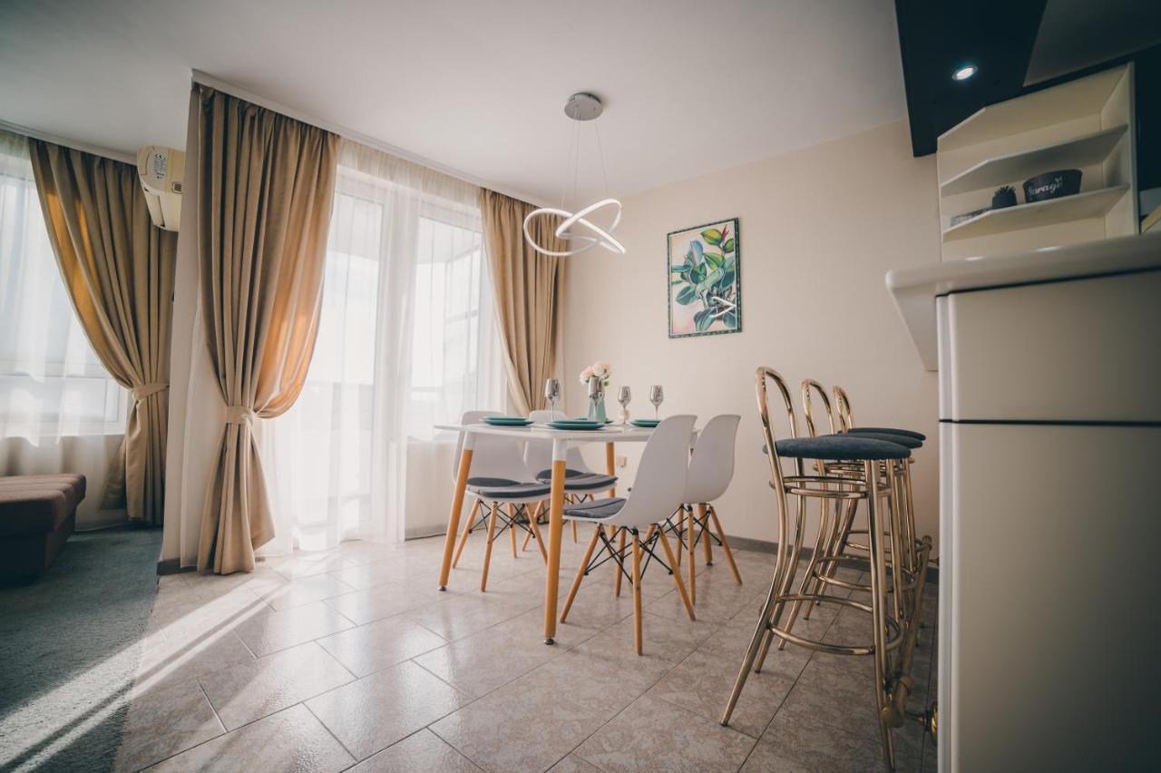 Unbeatable Location: New & Comfy Apartment Варна Экстерьер фото